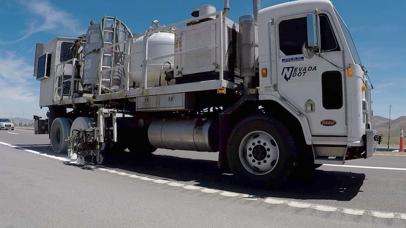 Evite multas: respete las normas de seguridad en las zonas de trabajo.