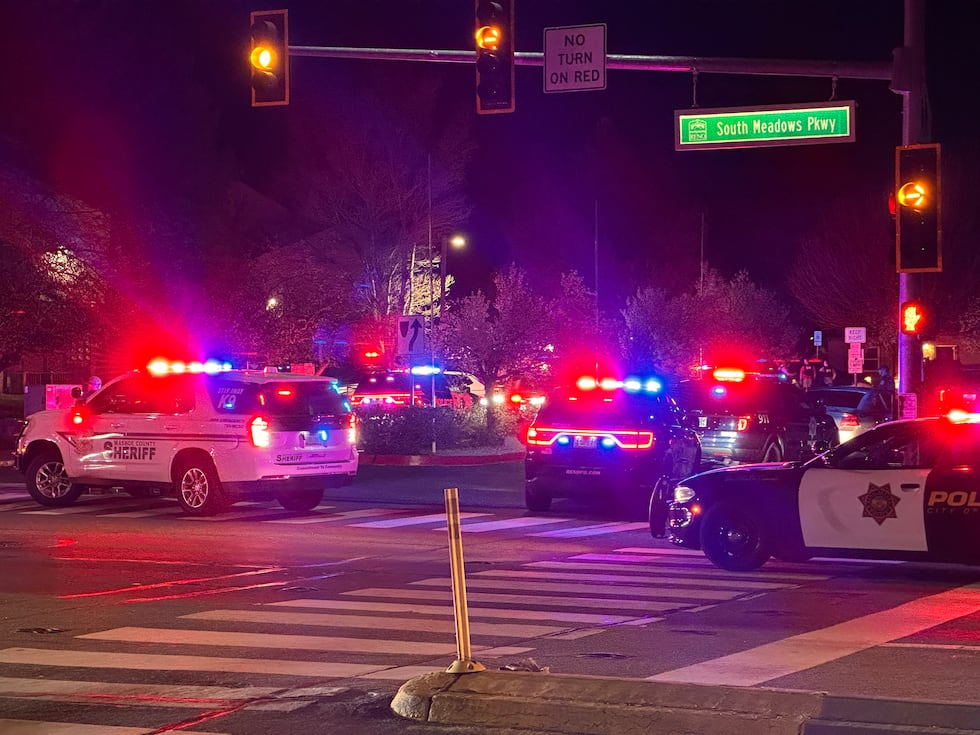 Las fuerzas del orden respondieron a un homicidio en el área de South Meadows, en Reno.