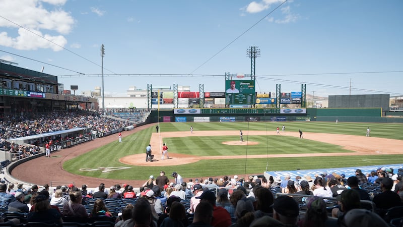16,400 aficionados asistieron al Greater Nevada Field a lo largo de los tres partidos del...