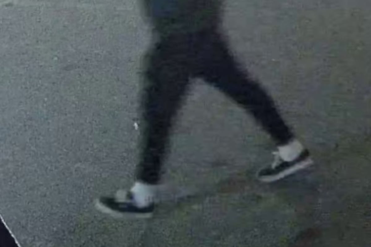 preloaded gallery image