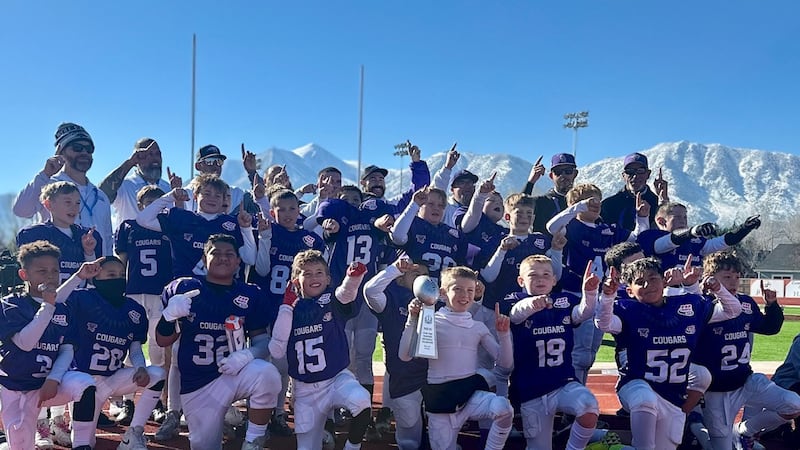 El coste de asistir es de alrededor de 2.000 dólares por atleta