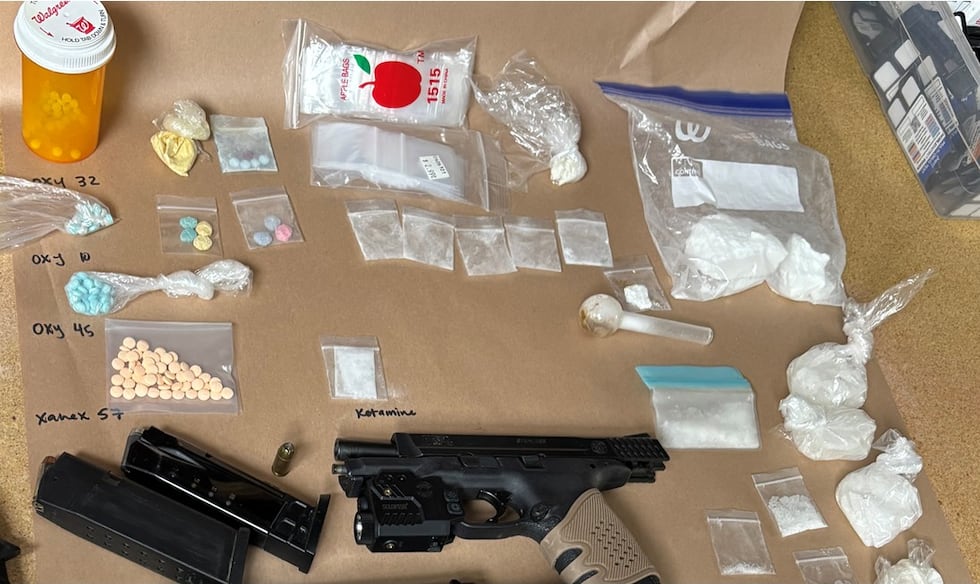 La Policía de Sparks obtuvo una orden de registro para la residencia, donde incautaron tres...