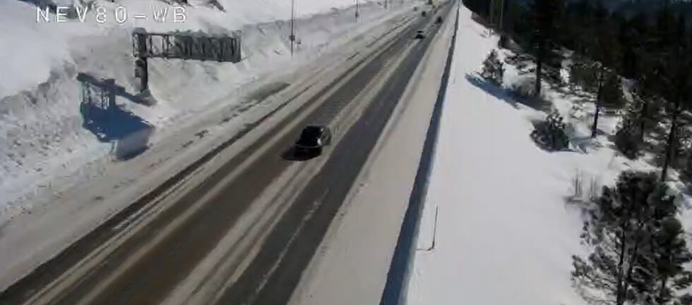 Ambas direcciones están ahora abiertas, con máximas restricciones de cadena.