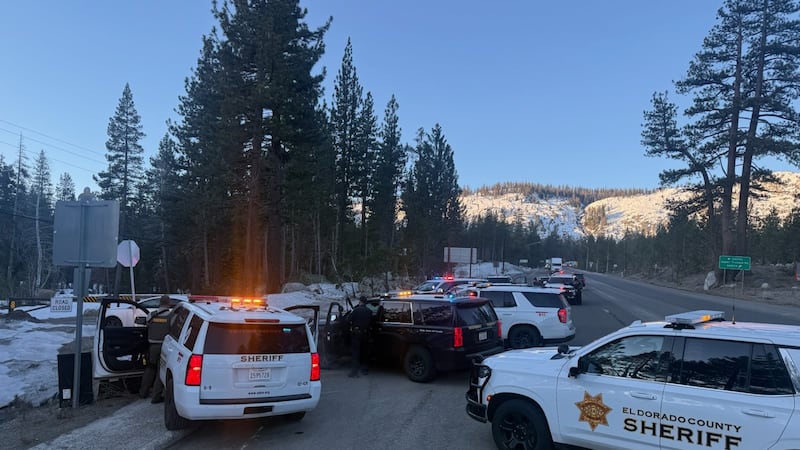 Una persecución vehicular terminó en un arresto por delito grave.