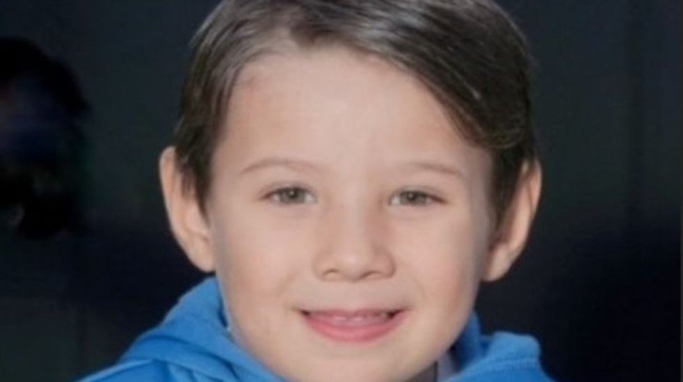 Nathaniel Rodríguez, de 5 años, fue el único sobreviviente del choque, pero ahora lucha por su...