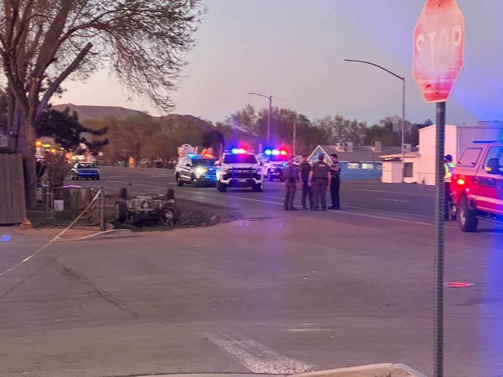 La mujer fue declarada muerta en el lugar de los hechos.