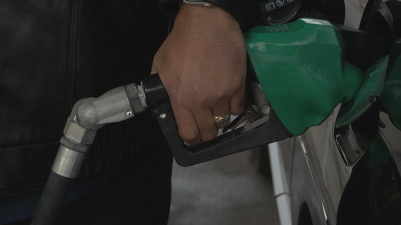 Holiday travelers are finding relief at gas stations across Ohio as fuel prices drop...