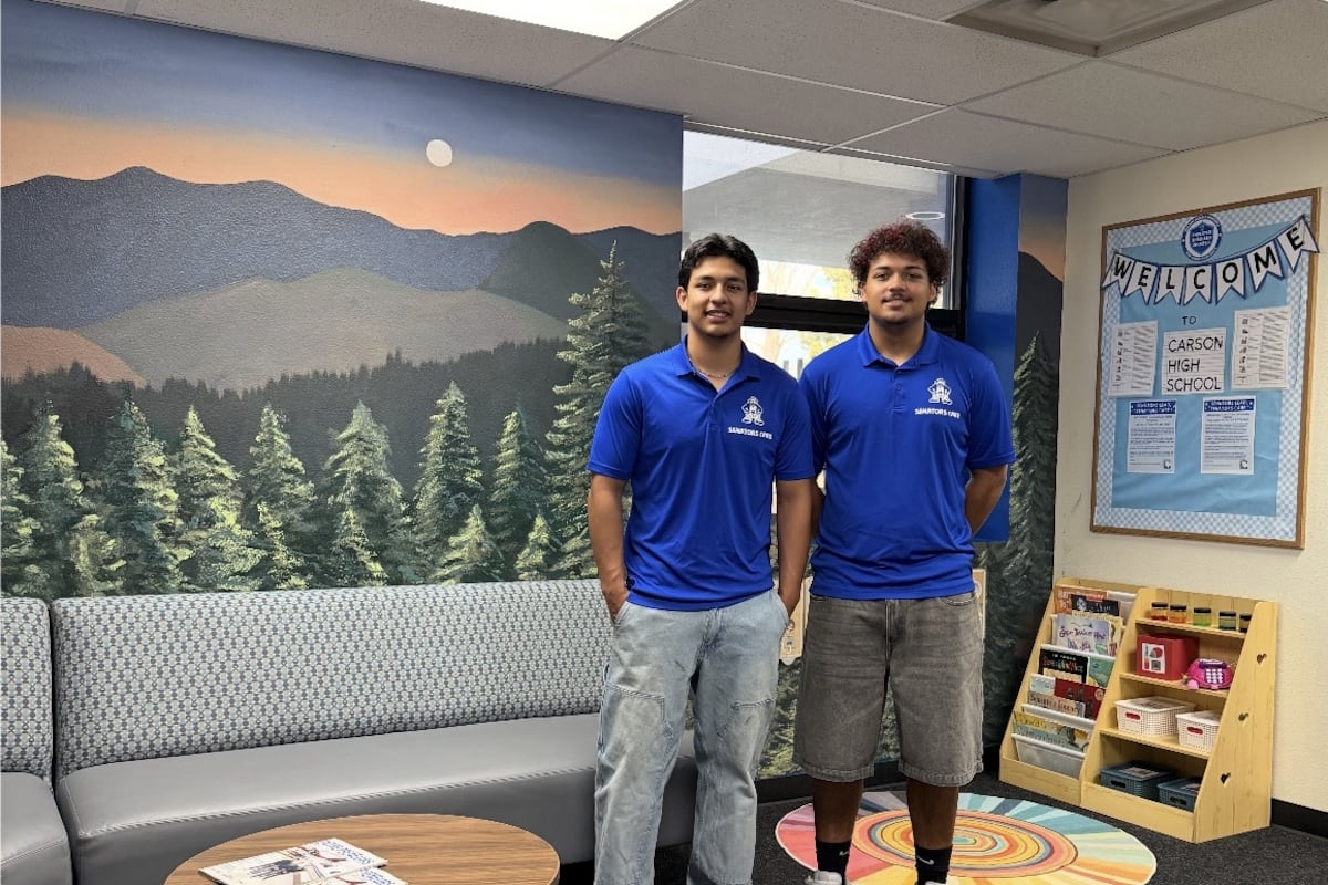 preloaded gallery image