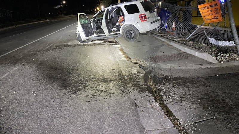 Un hombre de Reno fue detenido después de un accidente cerca de la cuadra 5700 de Sun Valley...