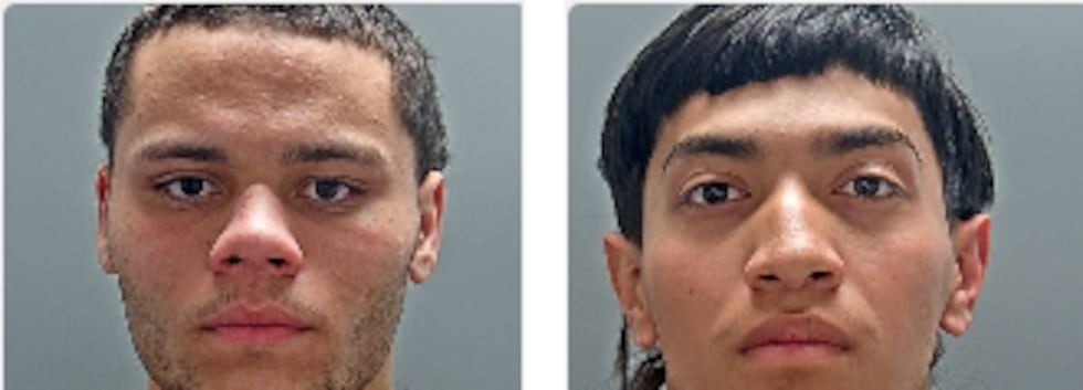 Según las autoridades, estos adolescentes fueron arrestados en relación con un tiroteo que...