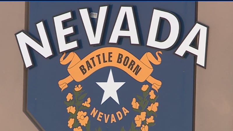 Nevada state line sign on U.S. 395 north