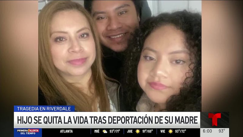 Joven hispano se quita la vida tras deportación de su madre. El joven de 24 años se había...